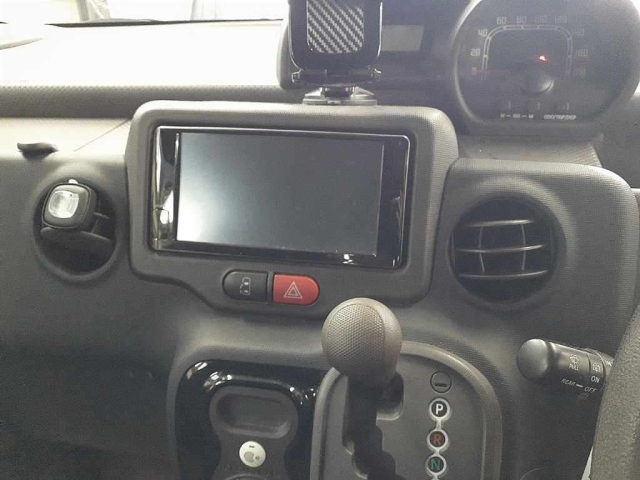 TOYOTA SPADE 2012
