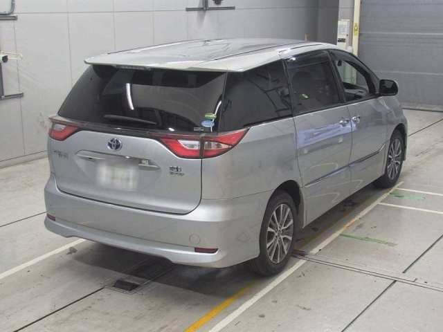TOYOTA ESTIMA HYBRID 2017