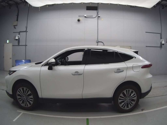 TOYOTA HARRIER 2021