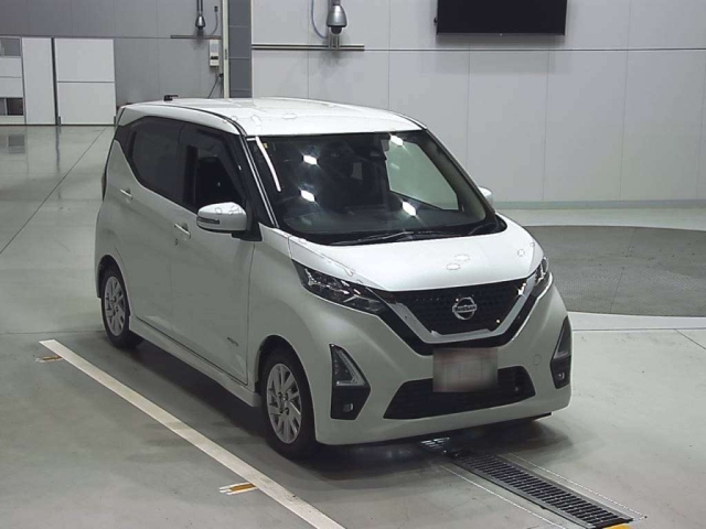 NISSAN DAYZ 2020