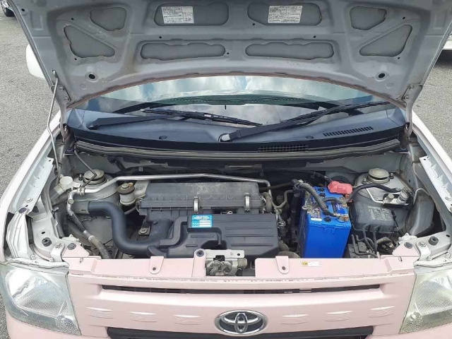 TOYOTA PIXIS SPACE 2013