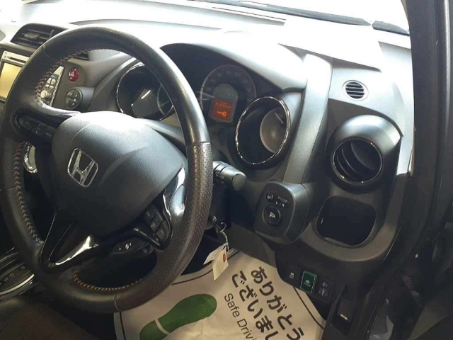 HONDA FIT SHUTTLE 2012