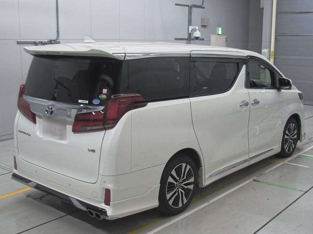 TOYOTA ALPHARD 2018