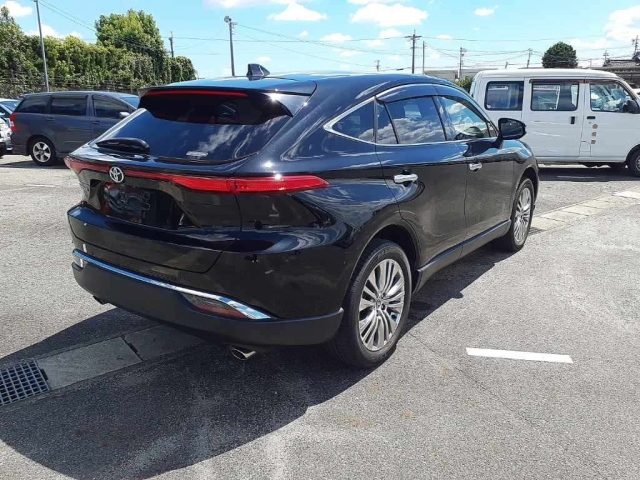 TOYOTA HARRIER 2020
