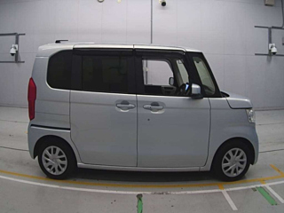 HONDA N BOX 2021