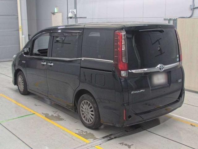 TOYOTA ESQUIRE 2015