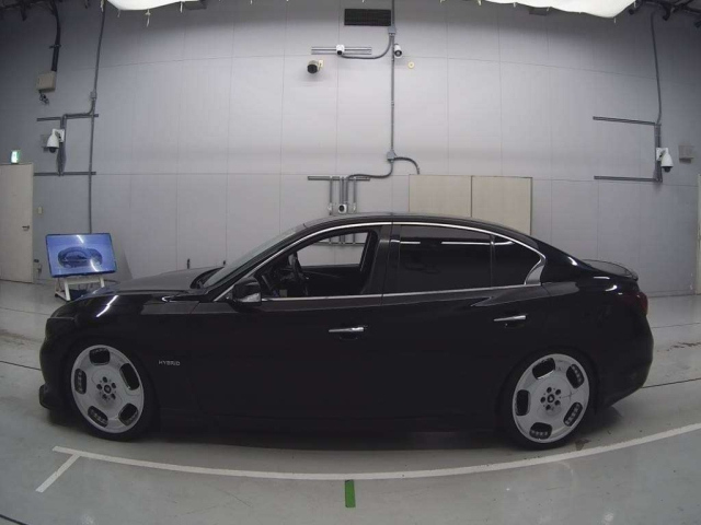NISSAN SKYLINE 2014