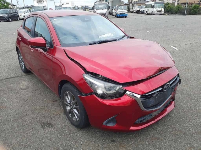 MAZDA DEMIO 2019
