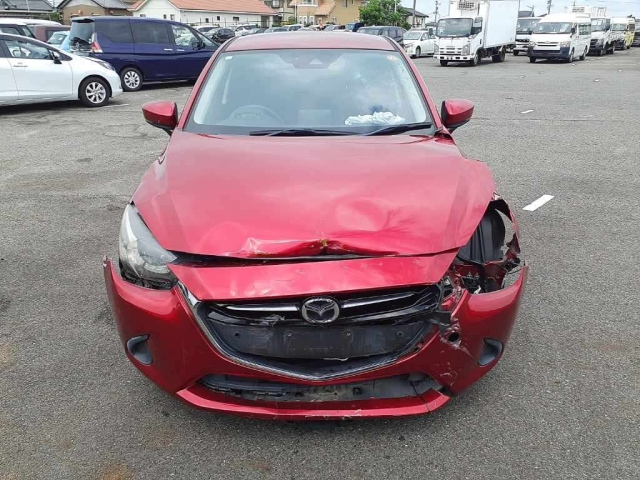 MAZDA DEMIO 2019