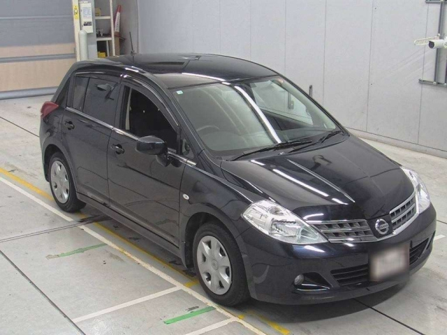 NISSAN TIIDA 2008