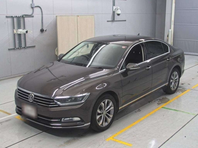 VOLKSWAGEN PASSAT 2016