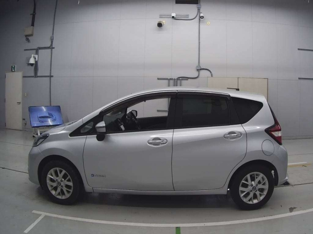 NISSAN NOTE 2019