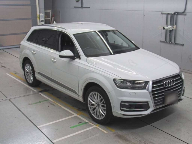 AUDI Q7 2016