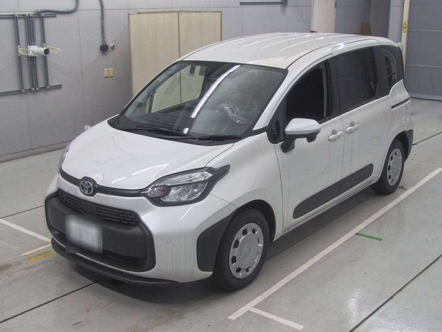 TOYOTA SIENTA 2025