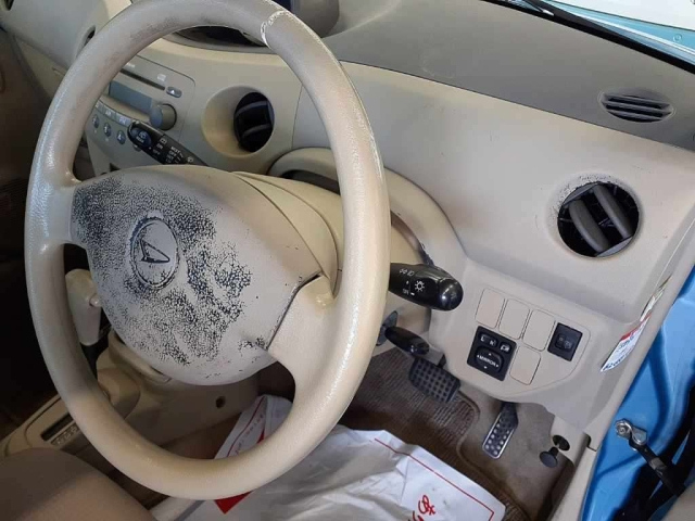 DAIHATSU ESSE 2010