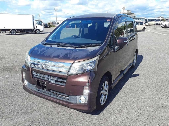 DAIHATSU MOVE 2014