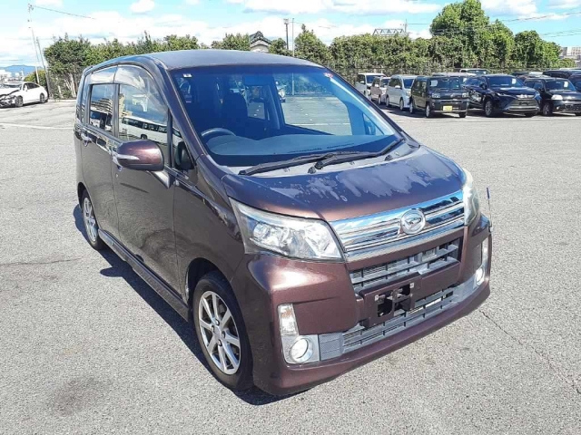 DAIHATSU MOVE 2014