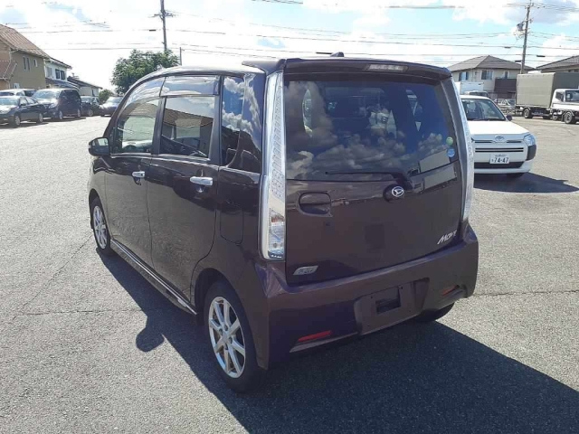 DAIHATSU MOVE 2014