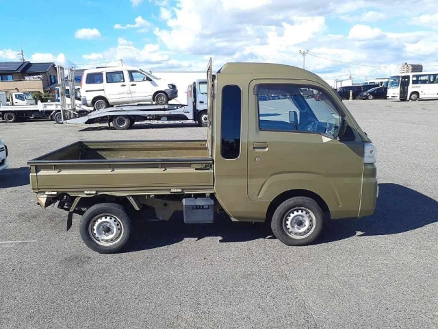 DAIHATSU HIJET TRUCK 2017