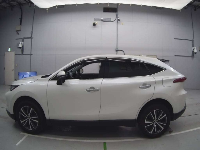 TOYOTA HARRIER 2020
