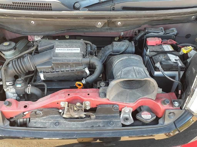 HONDA N BOX 2015