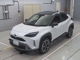 TOYOTA YARIS CROSS 2025