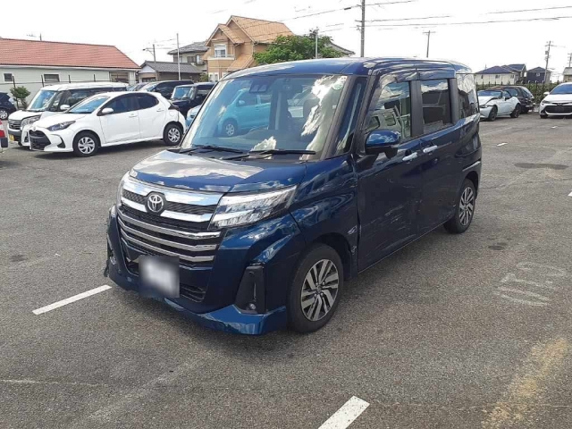 TOYOTA ROOMY 2021