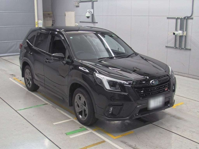 SUBARU FORESTER 2024