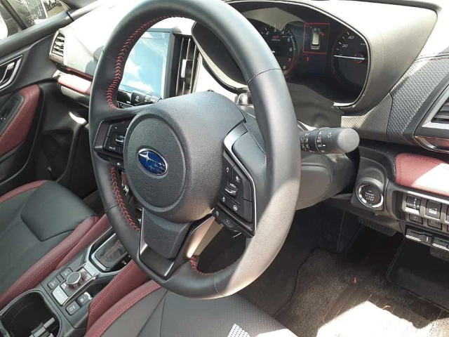 SUBARU FORESTER 2024