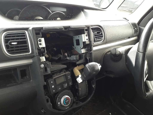 DAIHATSU TANTO 2018