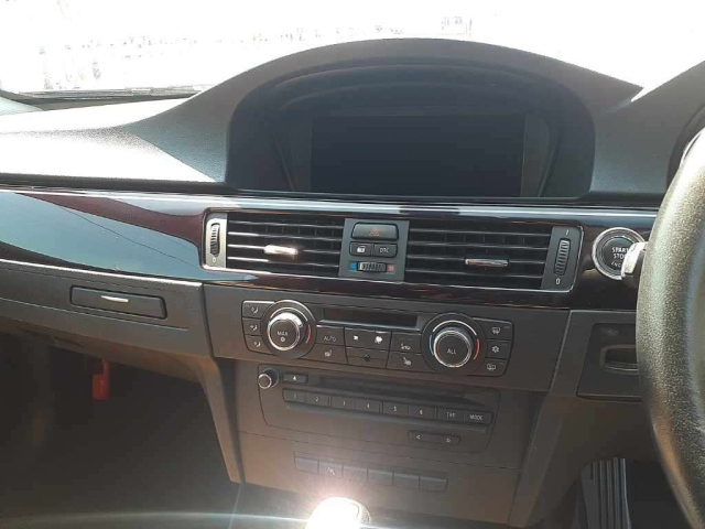 BMW 3 SERIES 2010