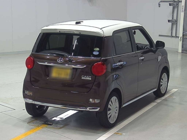 DAIHATSU CAST 2015