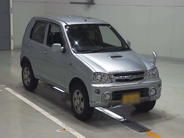 DAIHATSU TERIOS KID 2009