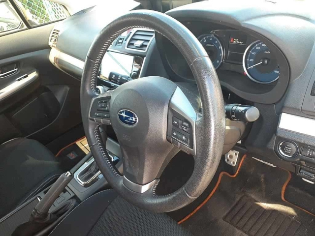SUBARU XV 2015
