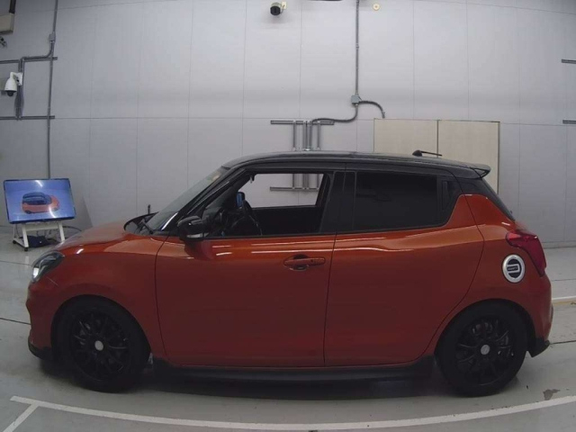 SUZUKI SWIFT 2022