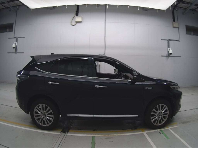 TOYOTA HARRIER 2014