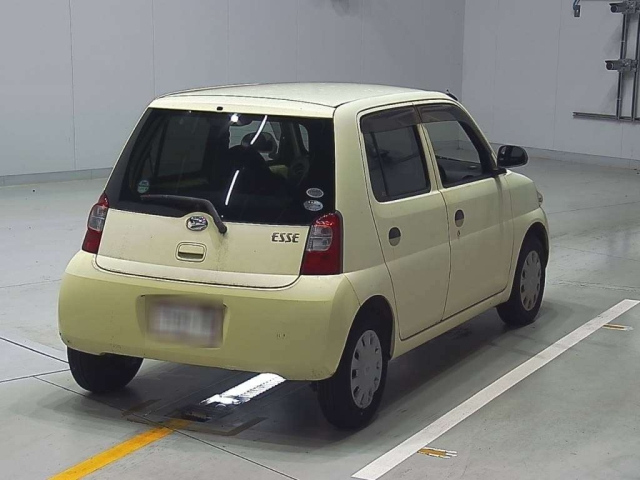 DAIHATSU ESSE 2010