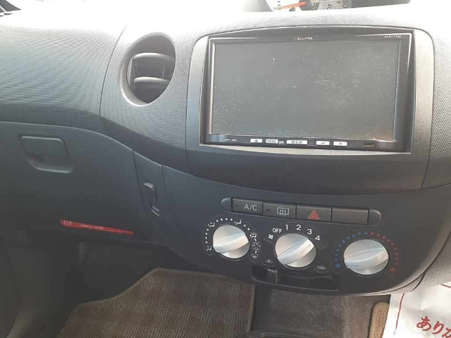 DAIHATSU ESSE 2010