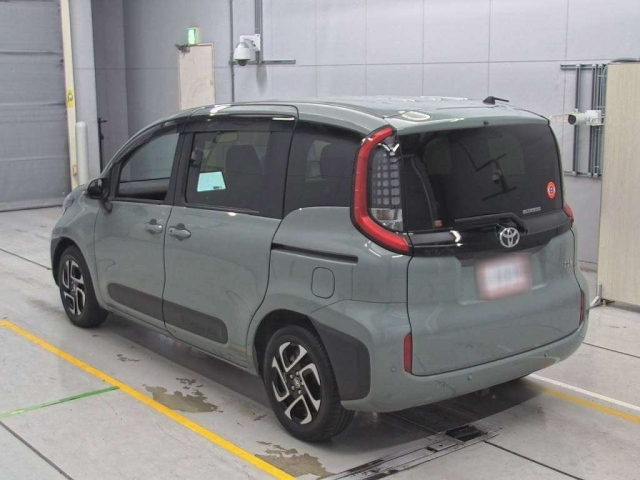 TOYOTA SIENTA 2023