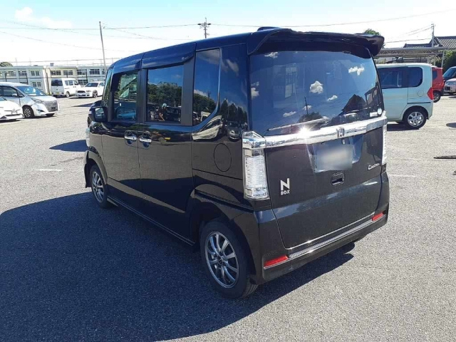 HONDA N BOX 2013