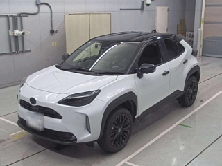 TOYOTA YARIS CROSS 2025
