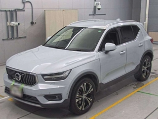 VOLVO XC40 2020
