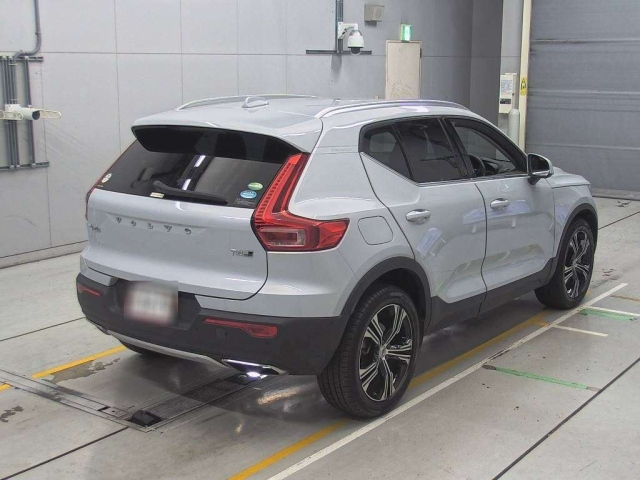 VOLVO XC40 2020