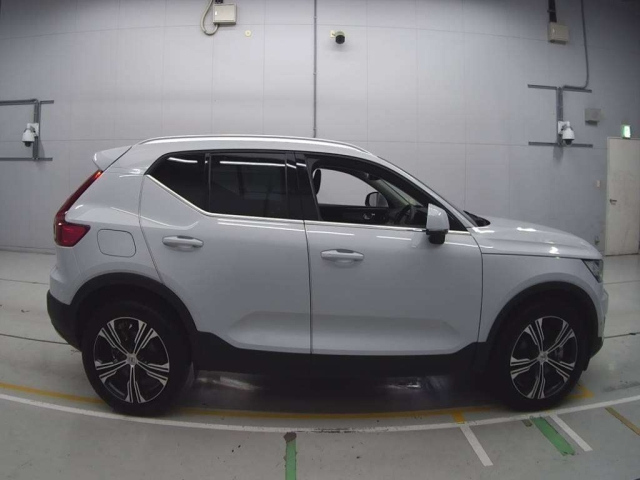 VOLVO XC40 2020