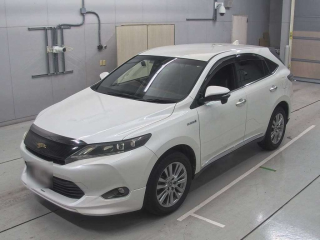 TOYOTA HARRIER 2014