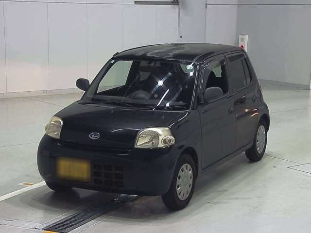 DAIHATSU ESSE 2011