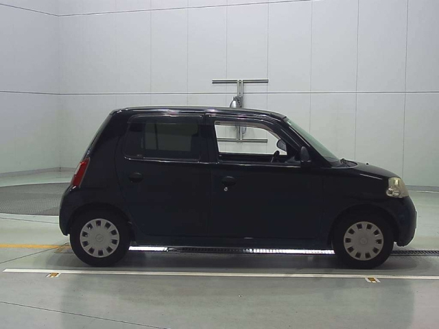 DAIHATSU ESSE 2011