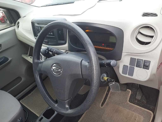 DAIHATSU MIRA E S 2016