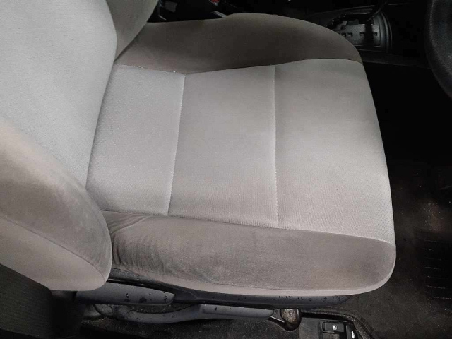 TOYOTA COROLLA AXIO 2016