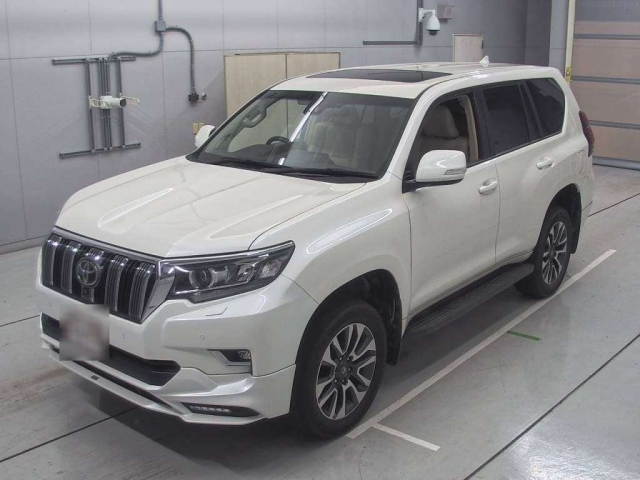 TOYOTA LAND CRUISER PRADO 2022